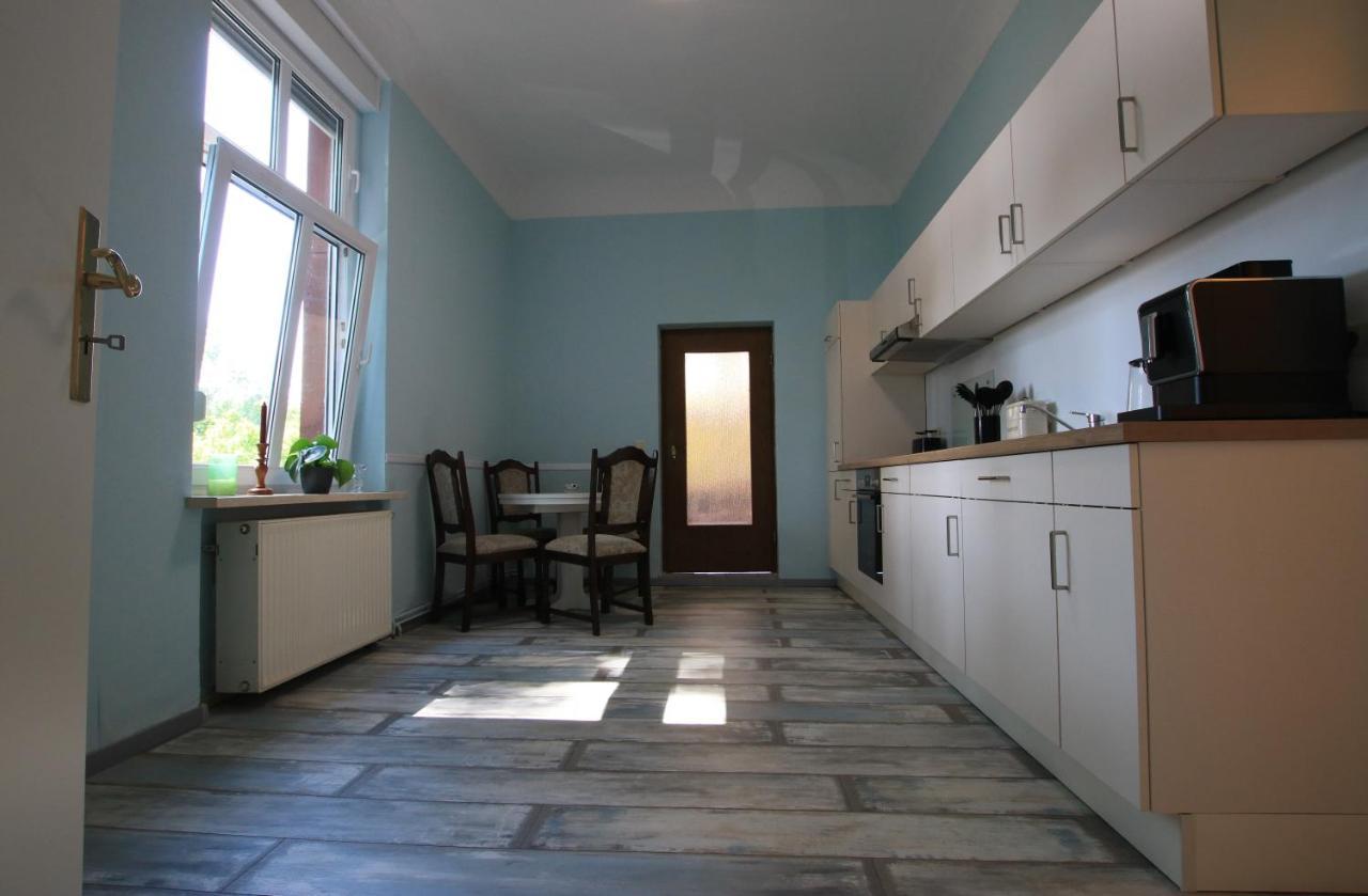 Villa Familyandbike Neupetershain Zimmer foto
